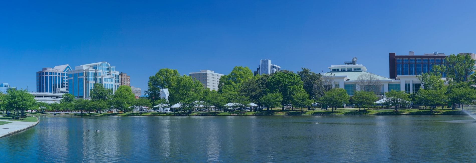 1 Hotels with Park Stay Fly Packages Near HSV Airport