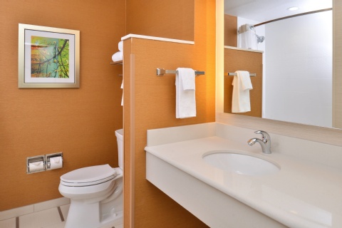 Fairfield Inn & Suites by Marriott Sacramento Airport Woodland , CA 95776 near Sacramento International Airport View Point 17