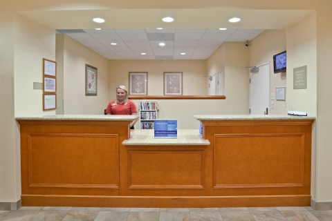 Candlewood Suites Portland-Airport , OR 97220 near Portland International Airport View Point 14