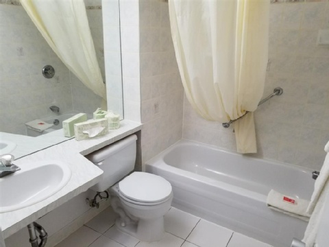 Baymont by Wyndham Montreal Airport , QC H4T 1A7 near Montreal-Pierre Elliott Trudeau Int. Airport View Point 10
