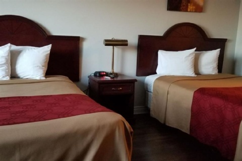 Baymont by Wyndham Montreal Airport , QC H4T 1A7 near Montreal-Pierre Elliott Trudeau Int. Airport View Point 15