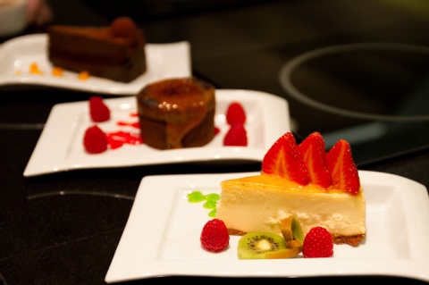 DoubleTree by Hilton Pointe Claire Montreal Airport West , QC H9R1C2 near Montreal-Pierre Elliott Trudeau Int. Airport View Point 10