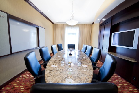 Courtyard by Marriott Mississauga-Airport Corporate Centre West , ON L4W 5R2 near Toronto Pearson Airport View Point 8