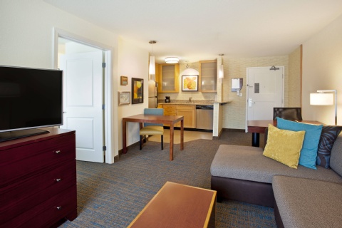Residence Inn by Marriott Portland Airport at Cascade Station , OR 97220 near Portland International Airport View Point 18