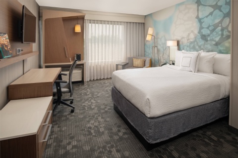 Courtyard by Marriott Portland Airport , OR 97220 near Portland International Airport View Point 22