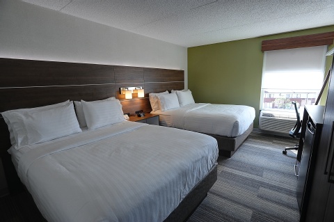 Holiday Inn Express & Suites Toronto Airport West, an IHG Hotel , ON L4W 3ZI near Toronto Pearson Airport View Point 12