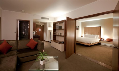 Hilton London Heathrow Airport Terminal 5 ,  SL3 0FF near Heathrow Airport View Point 24
