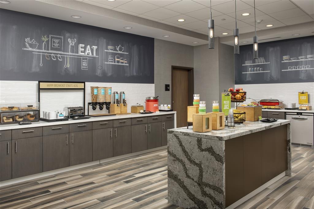 Hampton Inn Boston Logan Airport Chelsea , MA 02150 near Boston Logan International Airport View Point 19