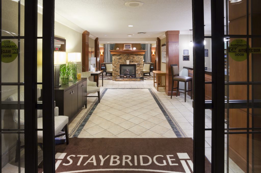 Candlewood Suites Eagan Arpt South - Mall Area, an IHG Hotel , MN 55122 near Minneapolis-saint Paul International Airport (wold-chamberlain Field) View Point 9