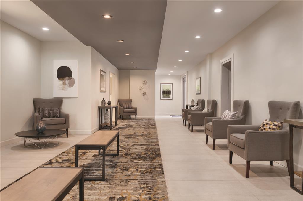 Radisson Hotel Atlanta Airport , GA 30337 near Hartsfield-jackson Atlanta International Airport View Point 3