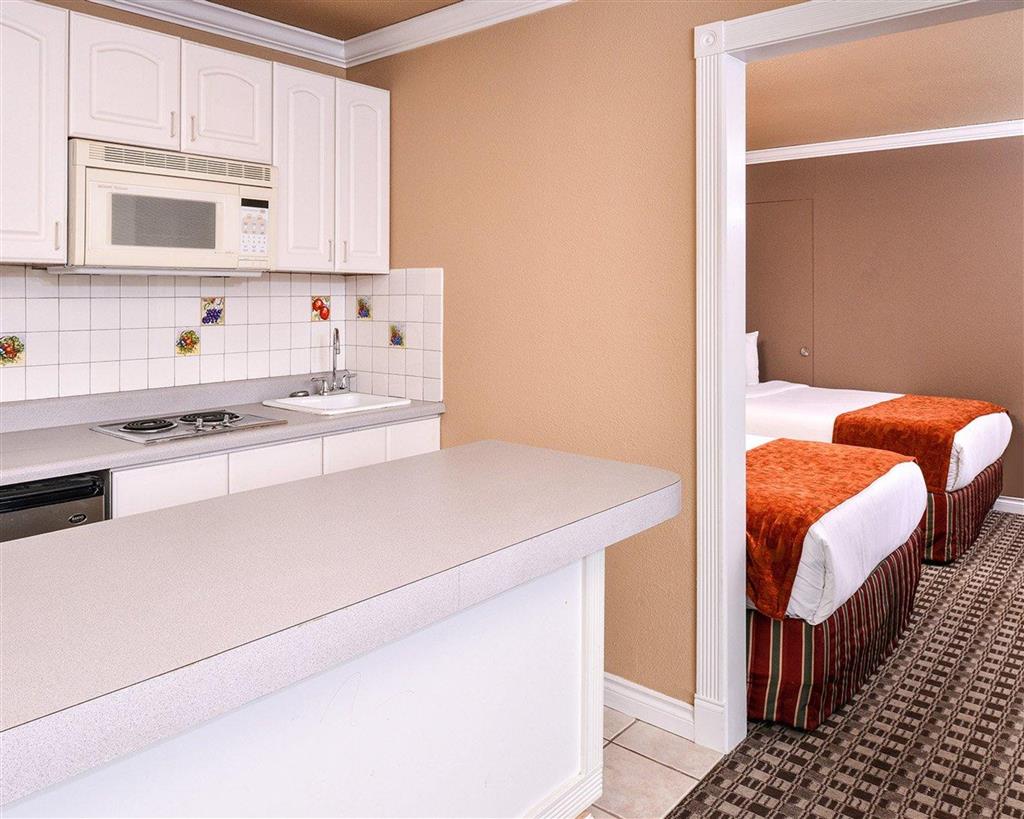 Quality Inn Hotel, Kent , WA 98032 near Seattle-tacoma International Airport View Point 19