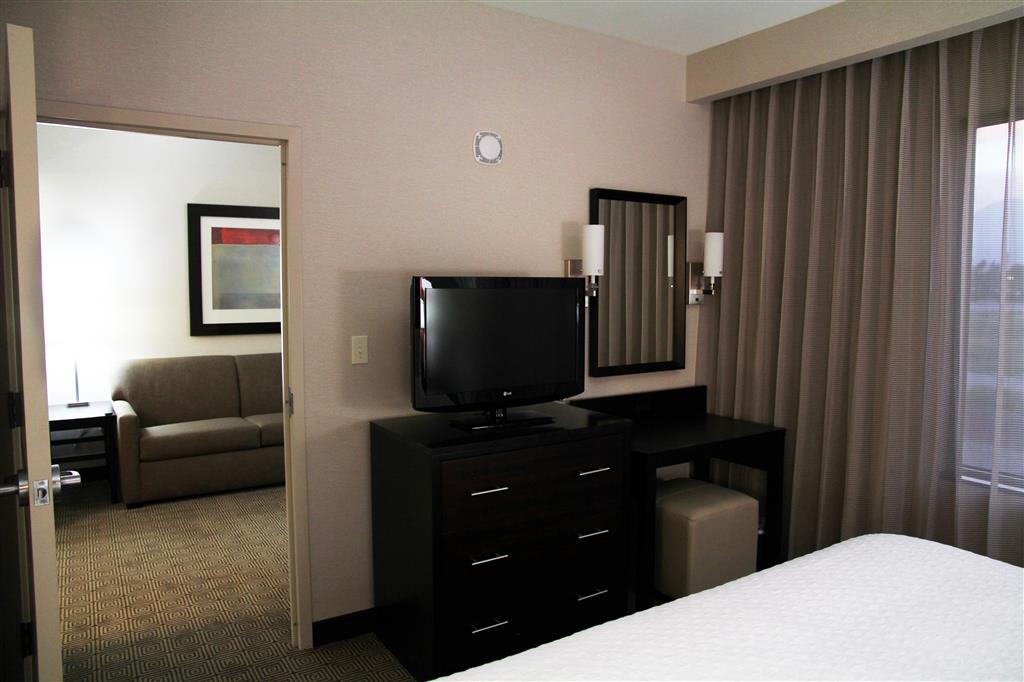 Embassy Suites by Hilton Ontario Airport , CA 91761 near Ontario International Airport View Point 18