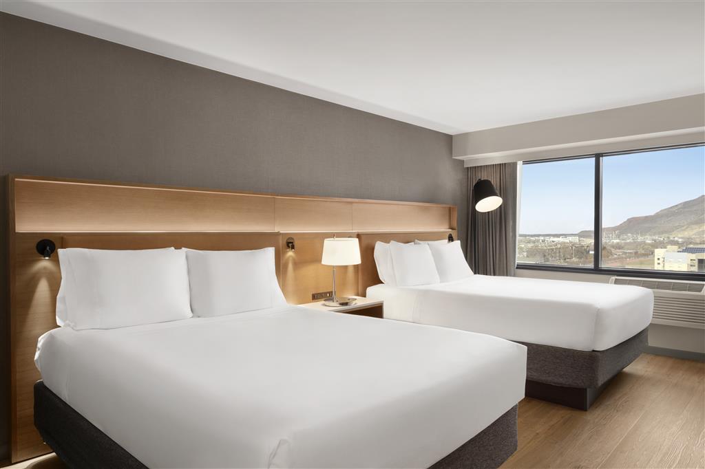 Radisson Hotel Downtown Salt Lake City , UT 84101 near Salt Lake City International Airport View Point 40