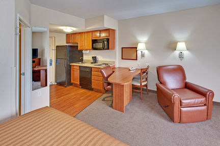 Candlewood Suites Omaha Airport, an IHG Hotel , NE 68110 near Eppley Airfield View Point 15