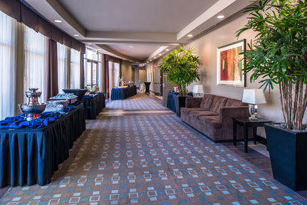 Holiday Inn Ontario Airport - California, an IHG Hotel , CA 91764 near Ontario International Airport View Point 12
