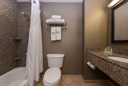 Holiday Inn Ontario Airport - California, an IHG Hotel , CA 91764 near Ontario International Airport View Point 15