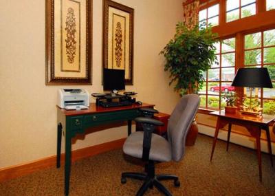 Quality Inn Pittsburgh Airport , PA 15071 near Pittsburgh International Airport View Point 5