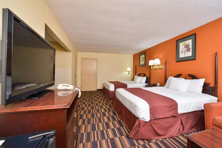 Red Carpet Inn Newark Airport , NJ 07111 near Newark Liberty International Airport View Point 3
