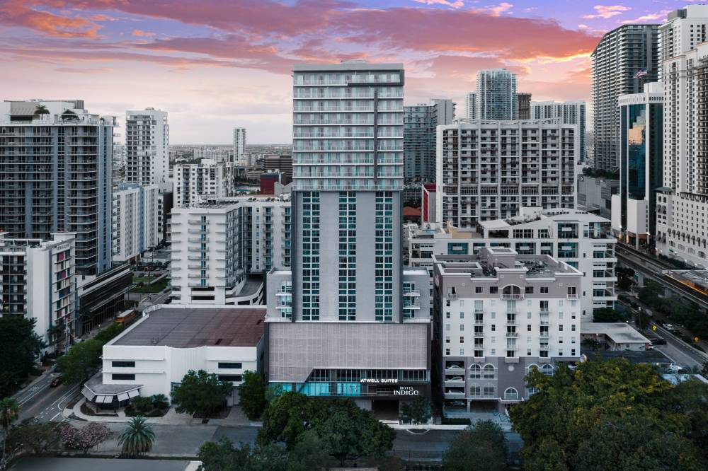 Atwell Stes Brickell 8