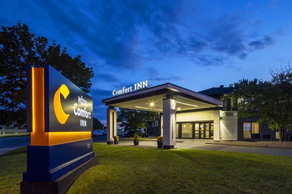 Comfort Inn Montreal Aeroport