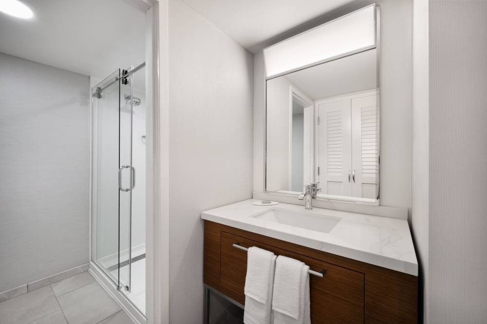 Courtyard By Marriott Mobile 2