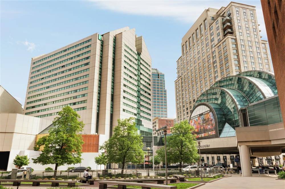 Embassy Suites By Hilton Indianapolis Downtown