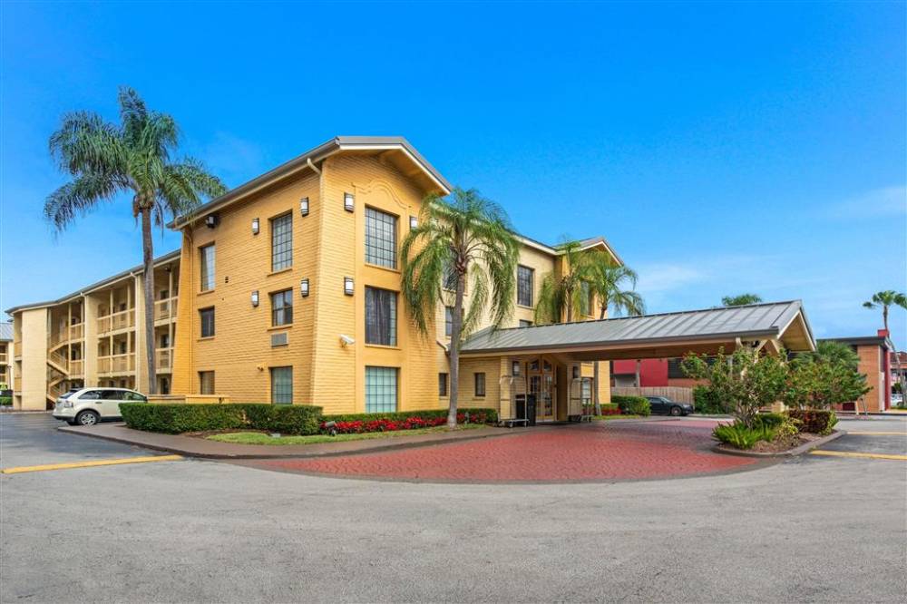 La Quinta Inn By Wyndham Miami Airport North