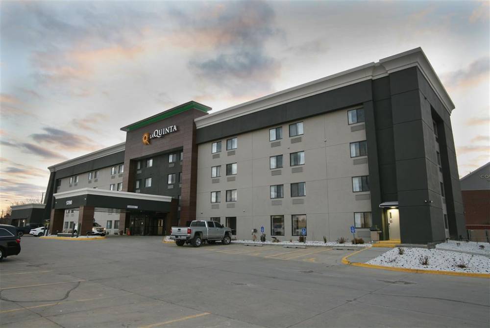 La Quinta Inn & Suites By Wyndham Des Moines West Clive
