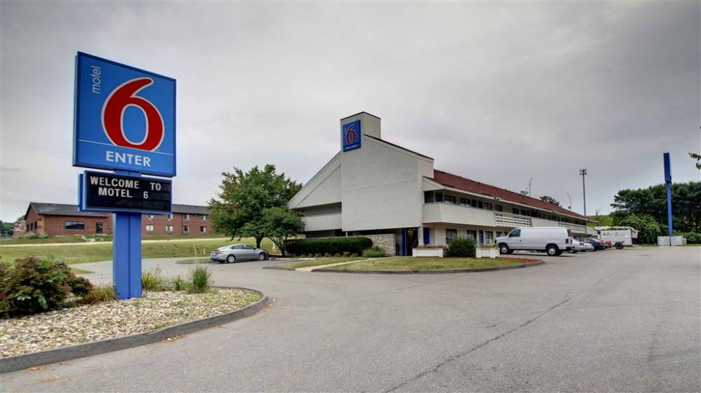 Motel 6 Cedar Rapids 1