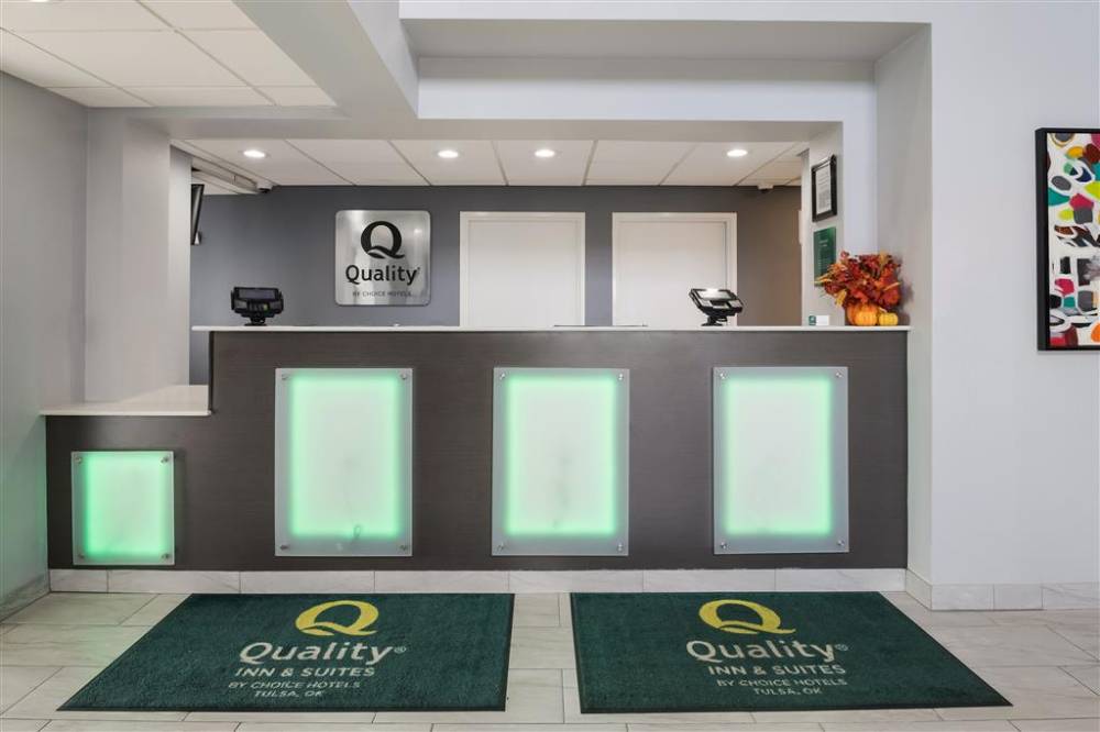 Quality Suites I-44 3