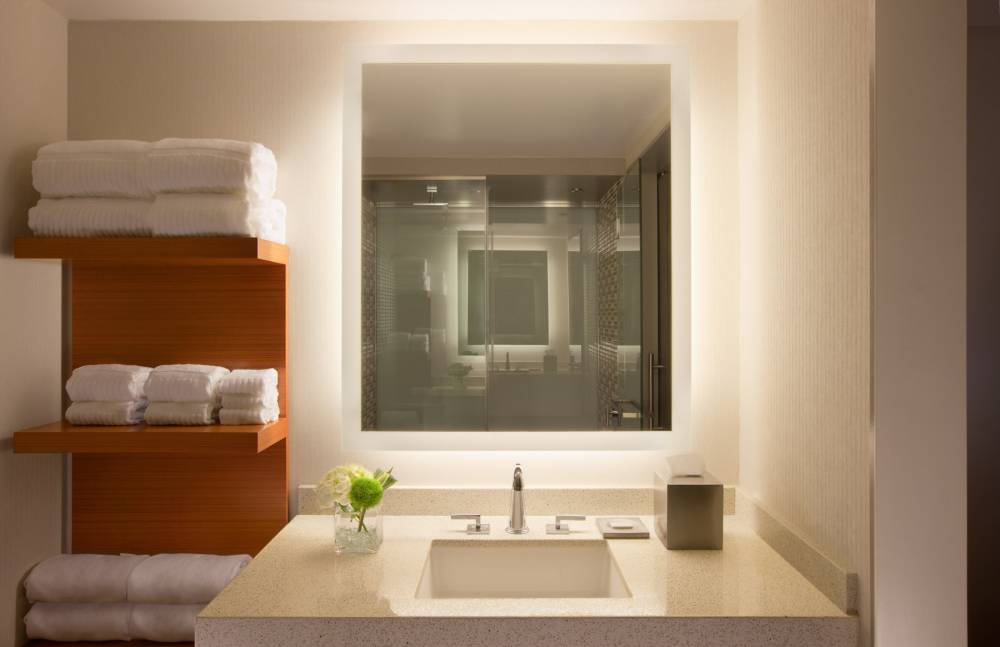 Shore Hotel 1