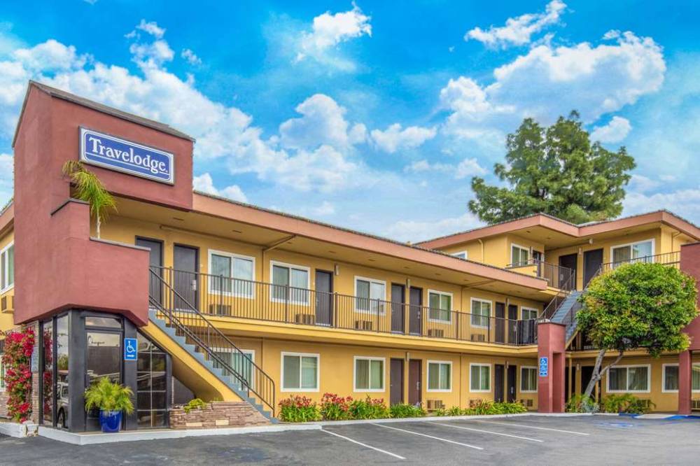 Travelodge By Wyndham Burbank-glendale